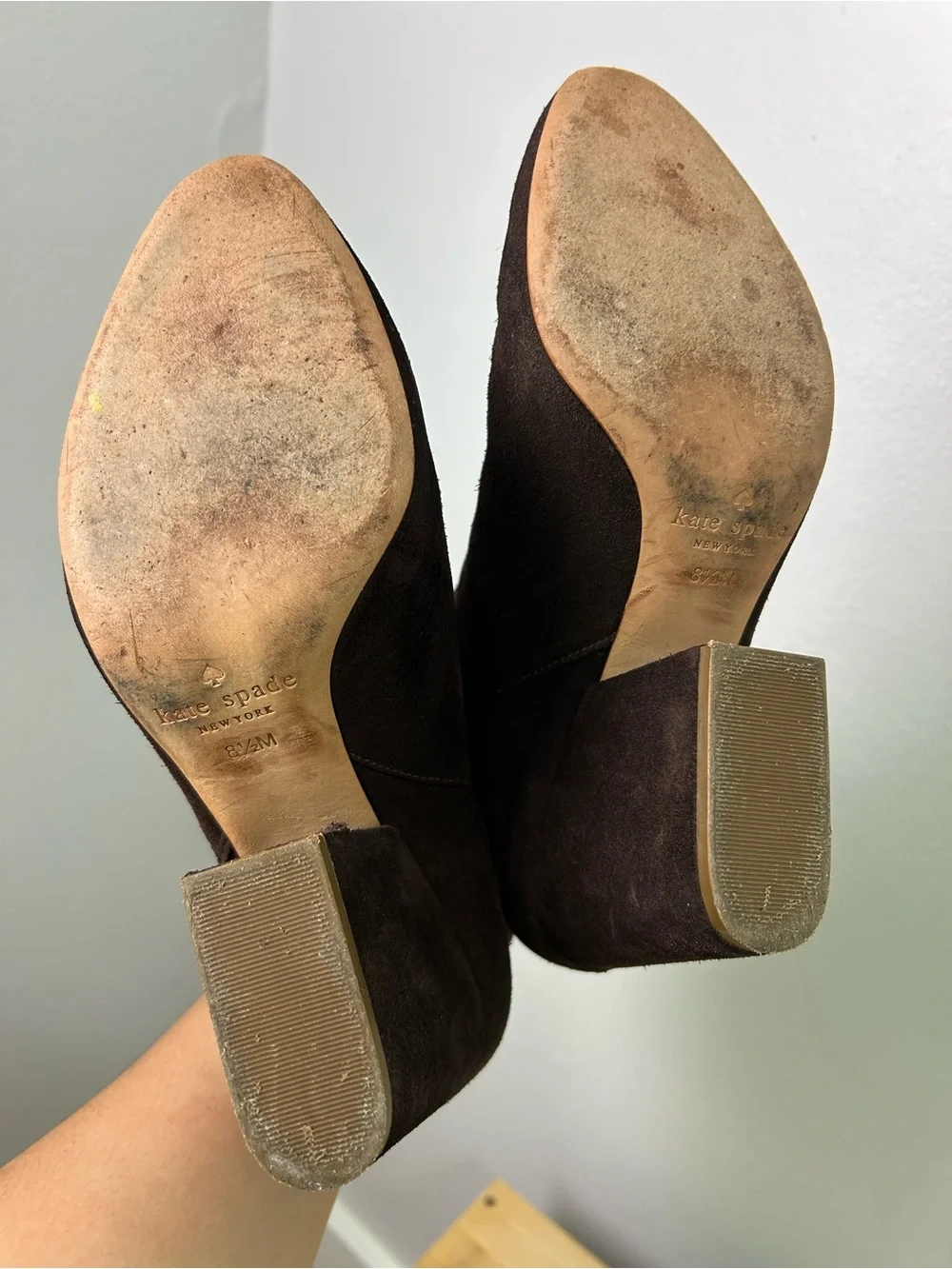 Kate spade New York Suede Ankle Boots Size 8.5M chocolate‎ Brown